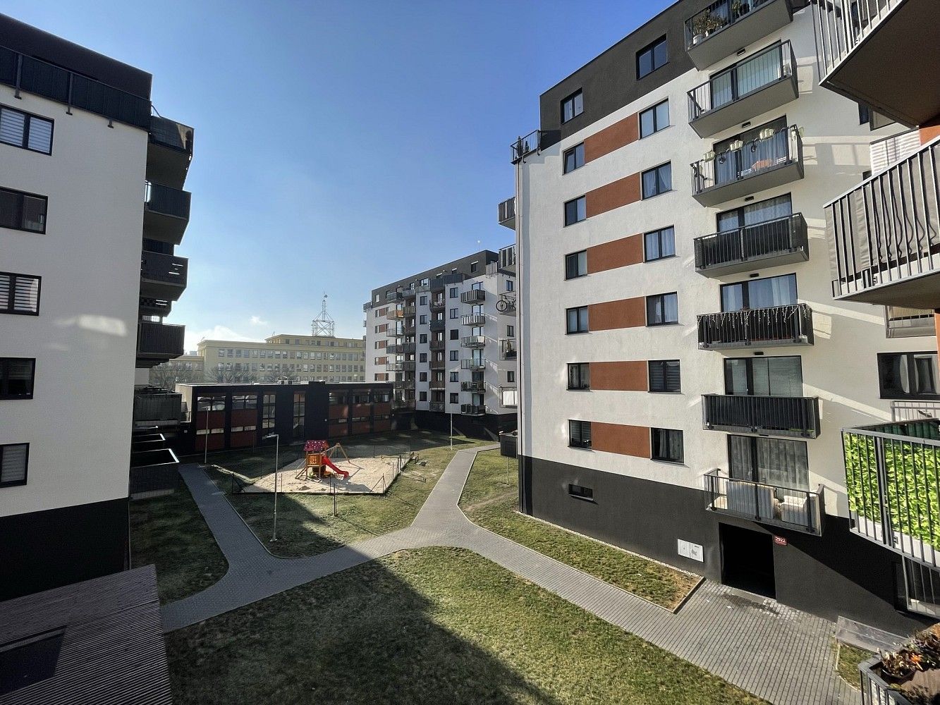 Pronájem byt 2+kk - Pardubice - Zelené Předměstí, Pardubický kraj, 53 m² - 2