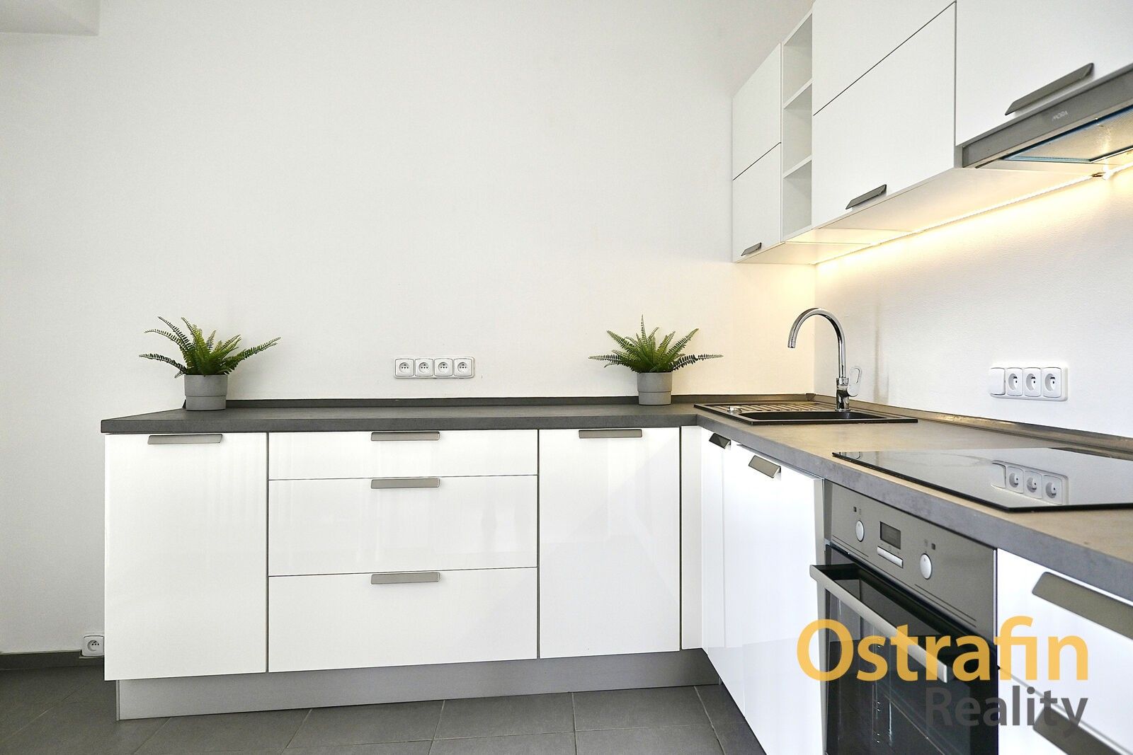 2+1, Kubánská, Ostrava Poruba, 49 m² - 1