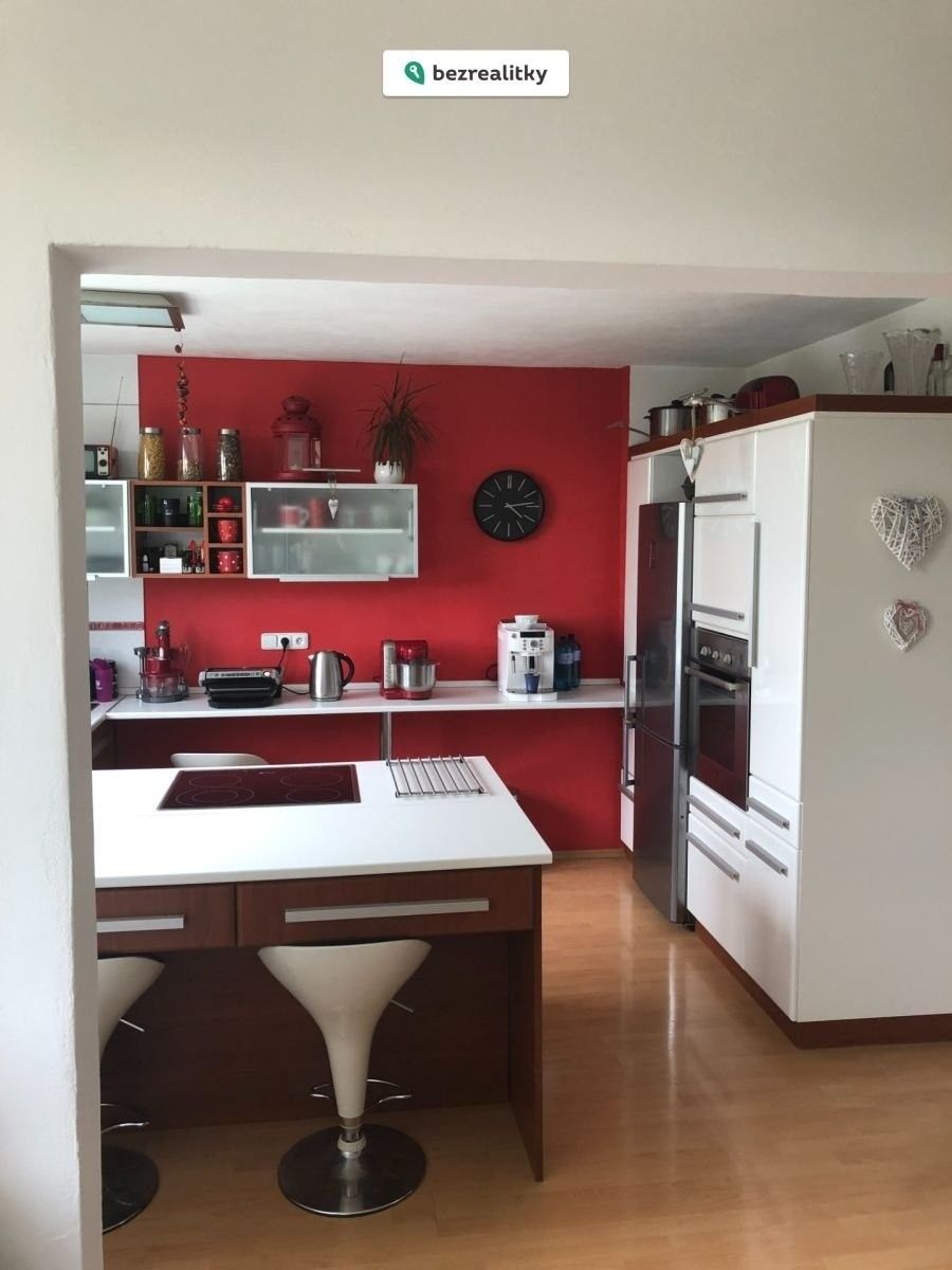 Prodej byt 2+kk - Zahraničního odboje, Třebíč, 76 m²