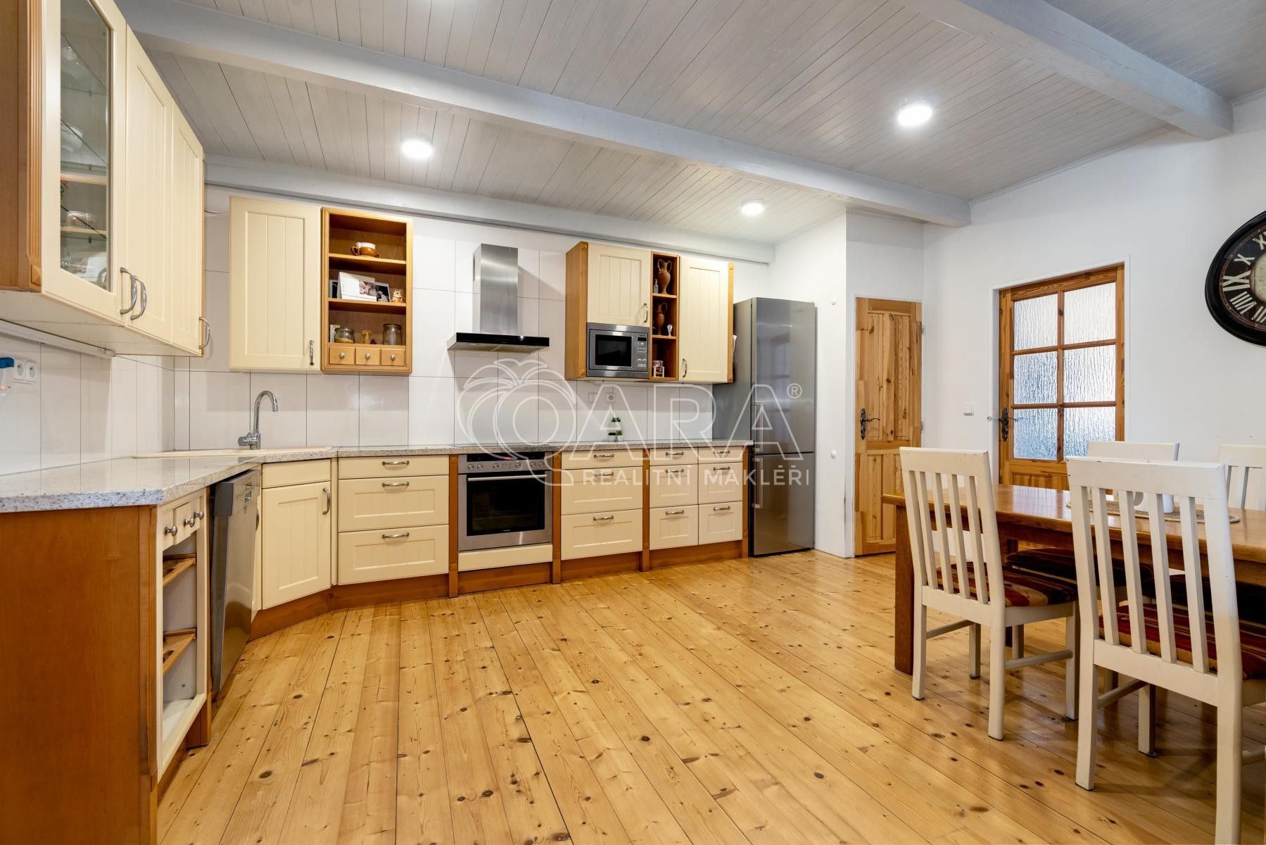 Rodinný dům · 218 m² · Pražská  , Velvary - 4