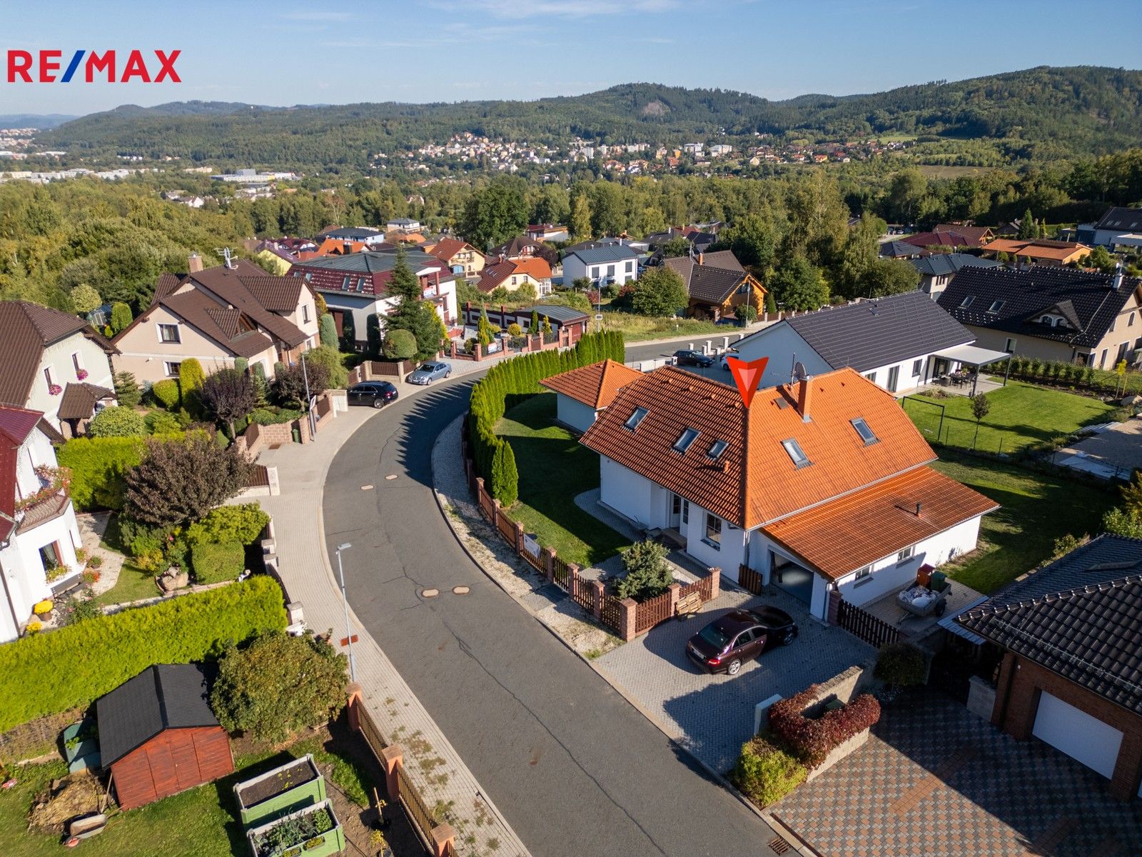 Rodinné domy, K Rohu, Jenišov, 210 m²