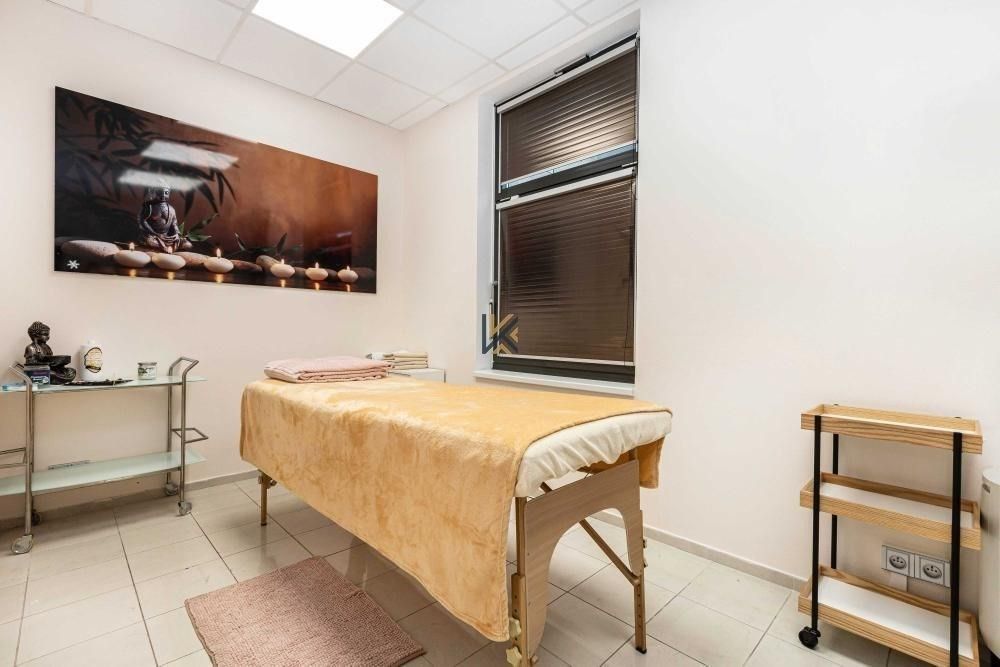 Pronájem obchodní prostory - Vladislavova, Praha, 63 m²