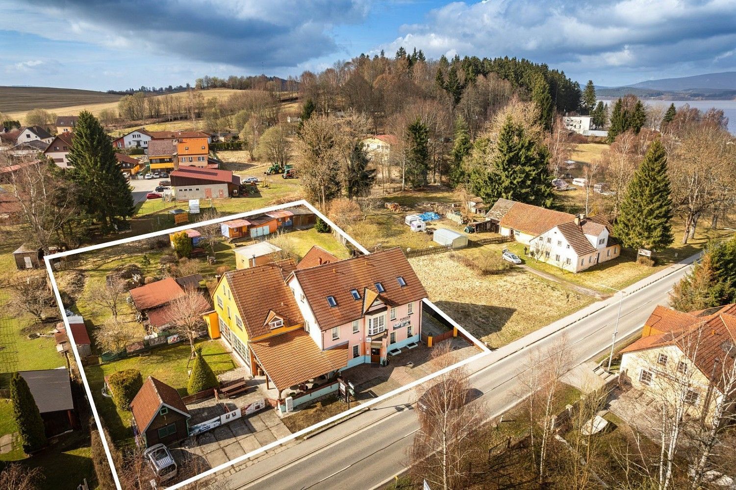 Ubytovací zařízení · 500 m² · Černá v Pošumaví, okres Český Krumlov, Jihočeský kraj - 3