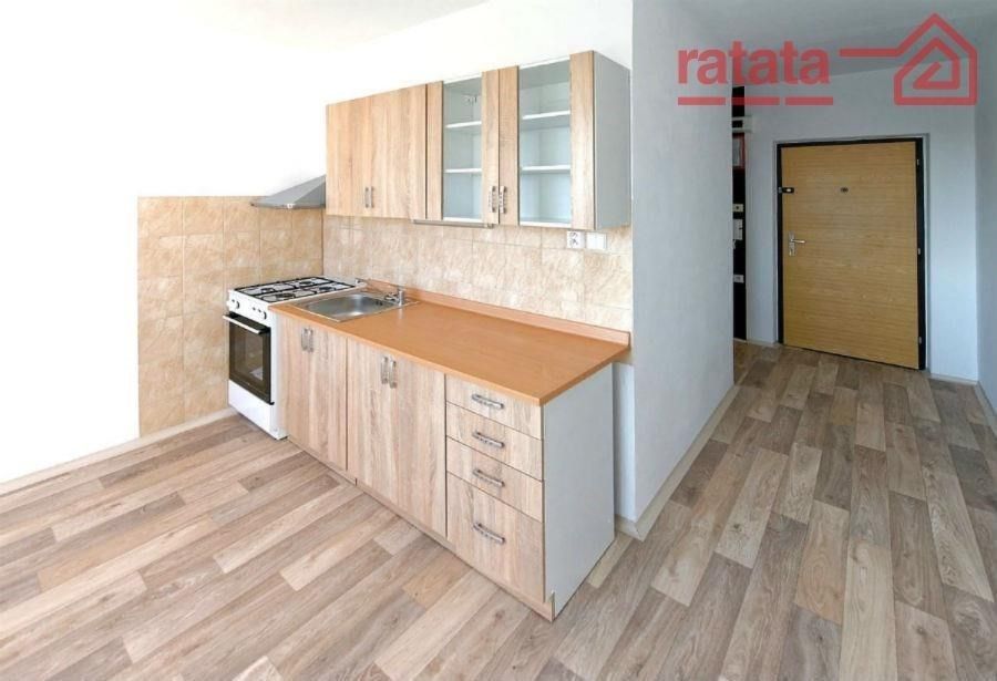 Pronájem byt 1+1 - Tkalcovská 1517, Jirkov, 35 m²
