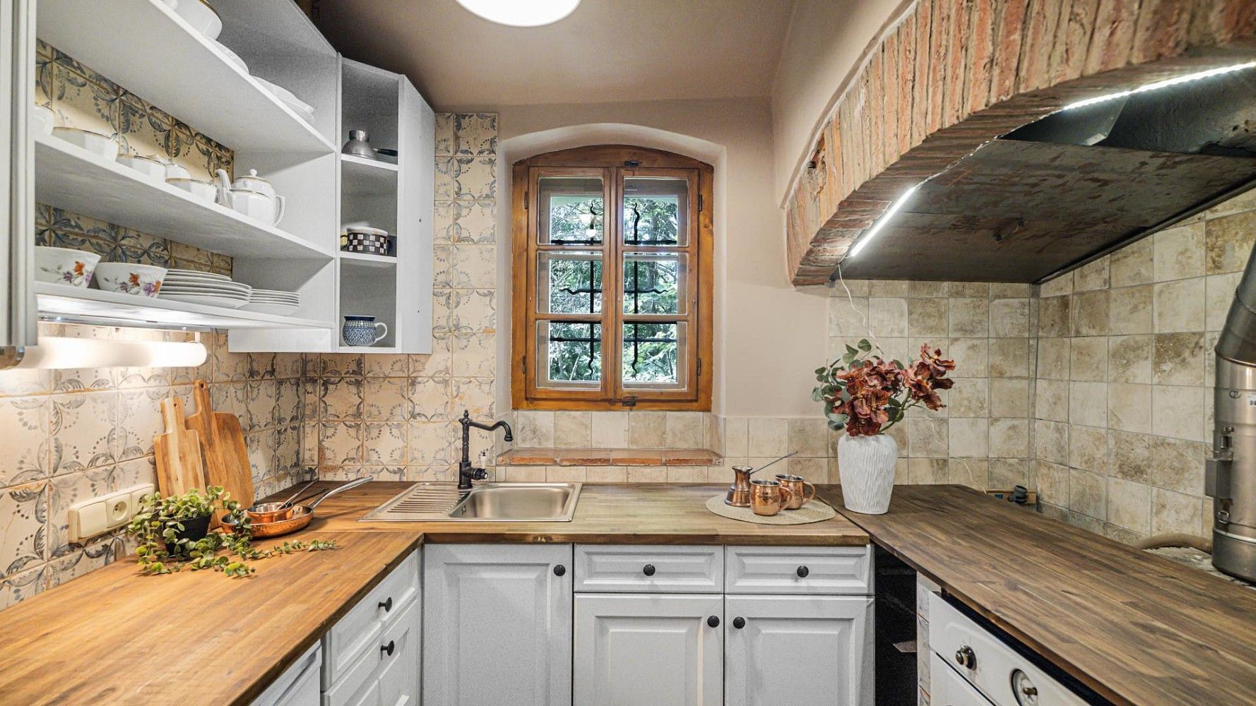 Prodej rodinný dům - K Lensedlům, Ondřejov - Turkovice, okres Praha-východ, 233 m² - 2