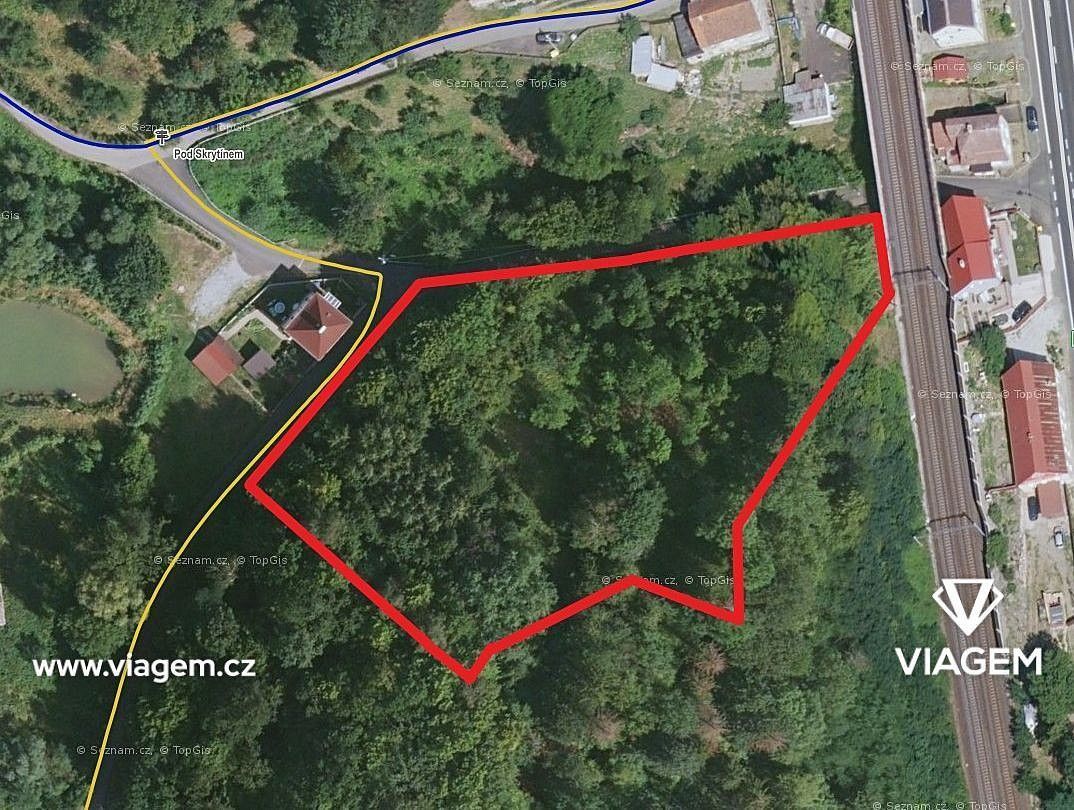 Zahrada, 6 585 m²