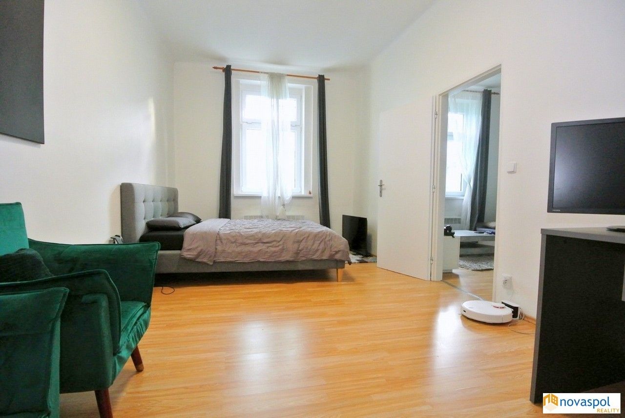 Byt 2+kk · 43 m² · Svatoslavova, Praha - 4