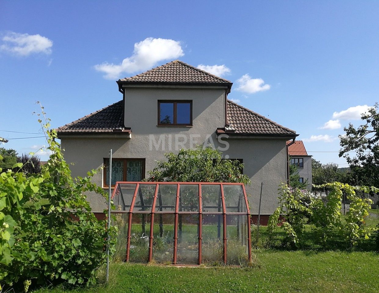 Prodej rodinný dům - Husova, Čachovice, 125 m²