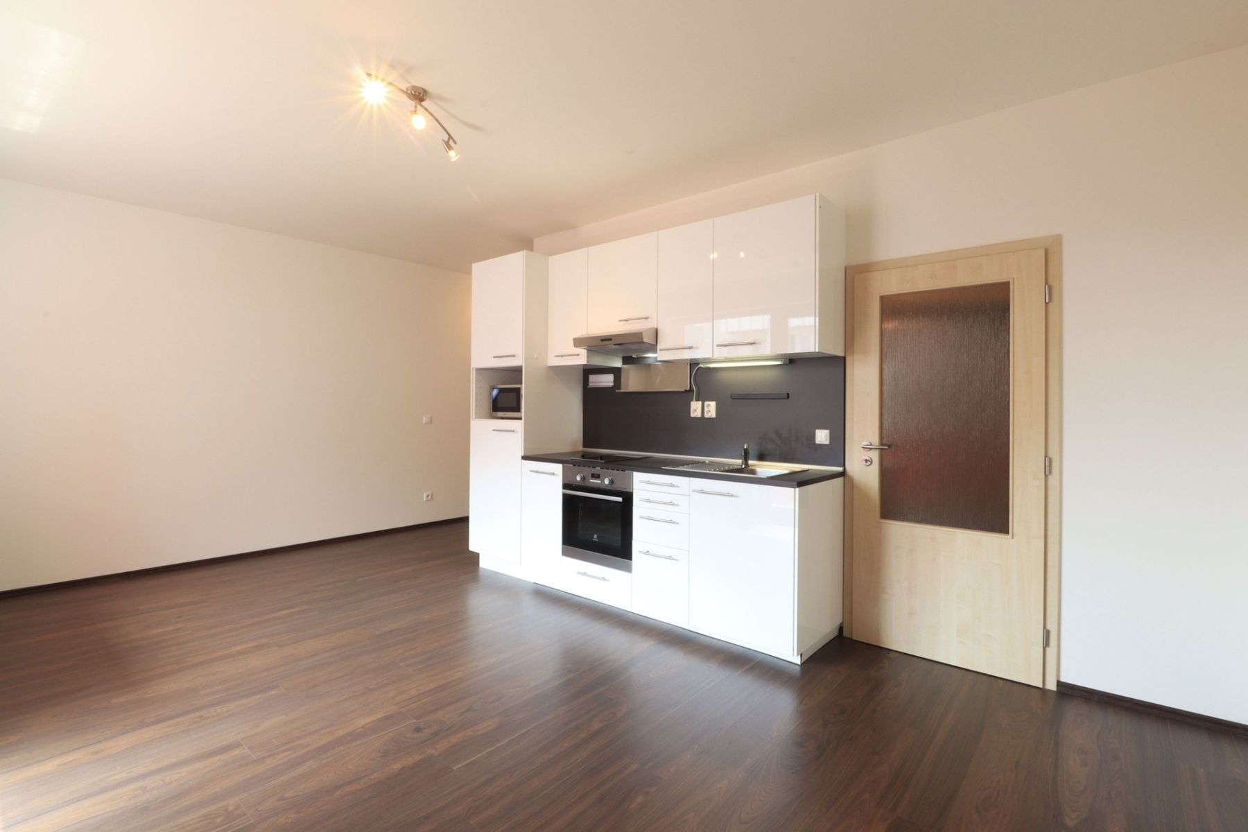 Byt 1+kk, 37 m²