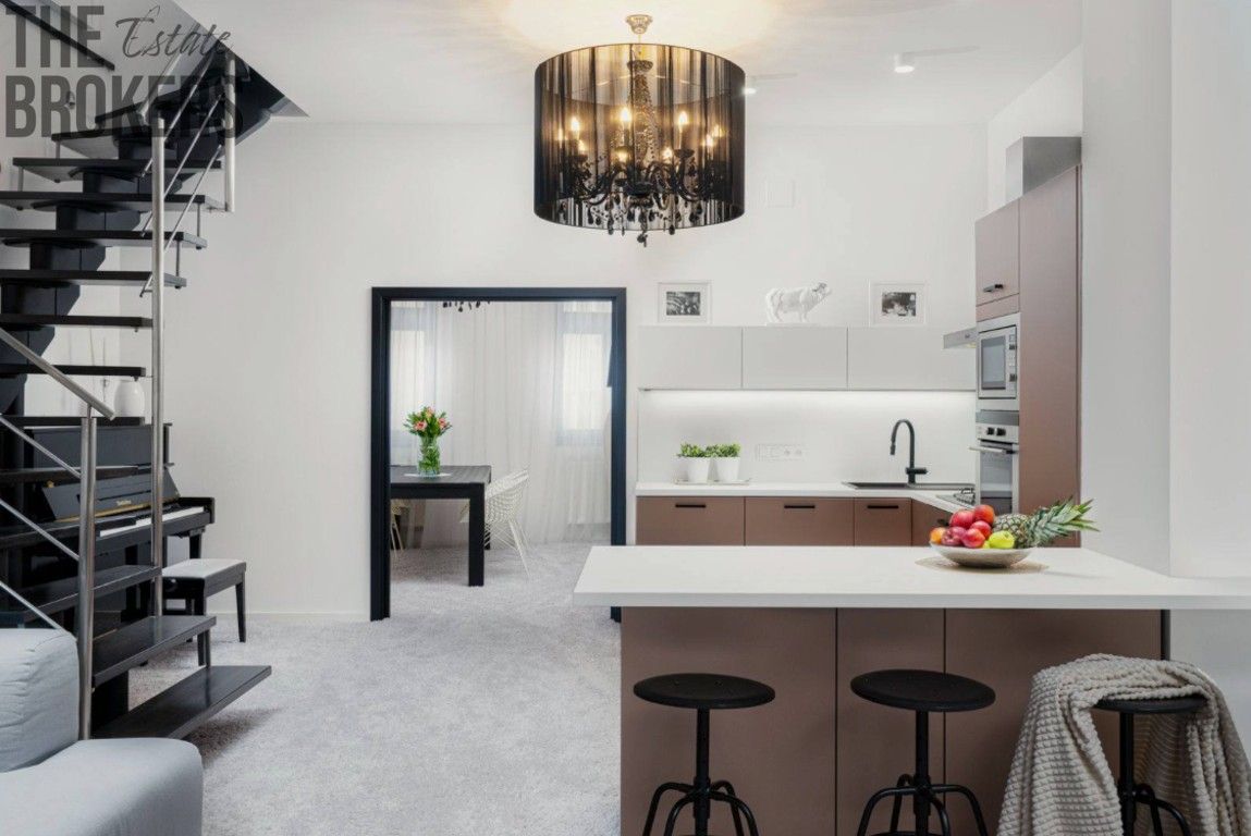Pronájem byt 4+kk - Holečkova, Praha Smíchov, 170 m² - 2