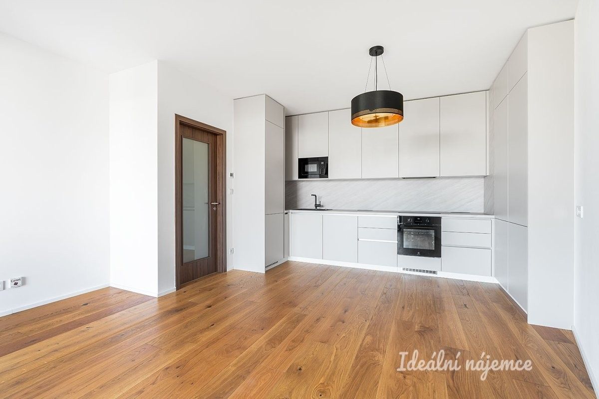 2+kk, Kurandové, Praha, 50 m² - 1