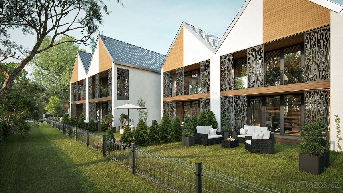 Byty, 987 66, Zahraničí