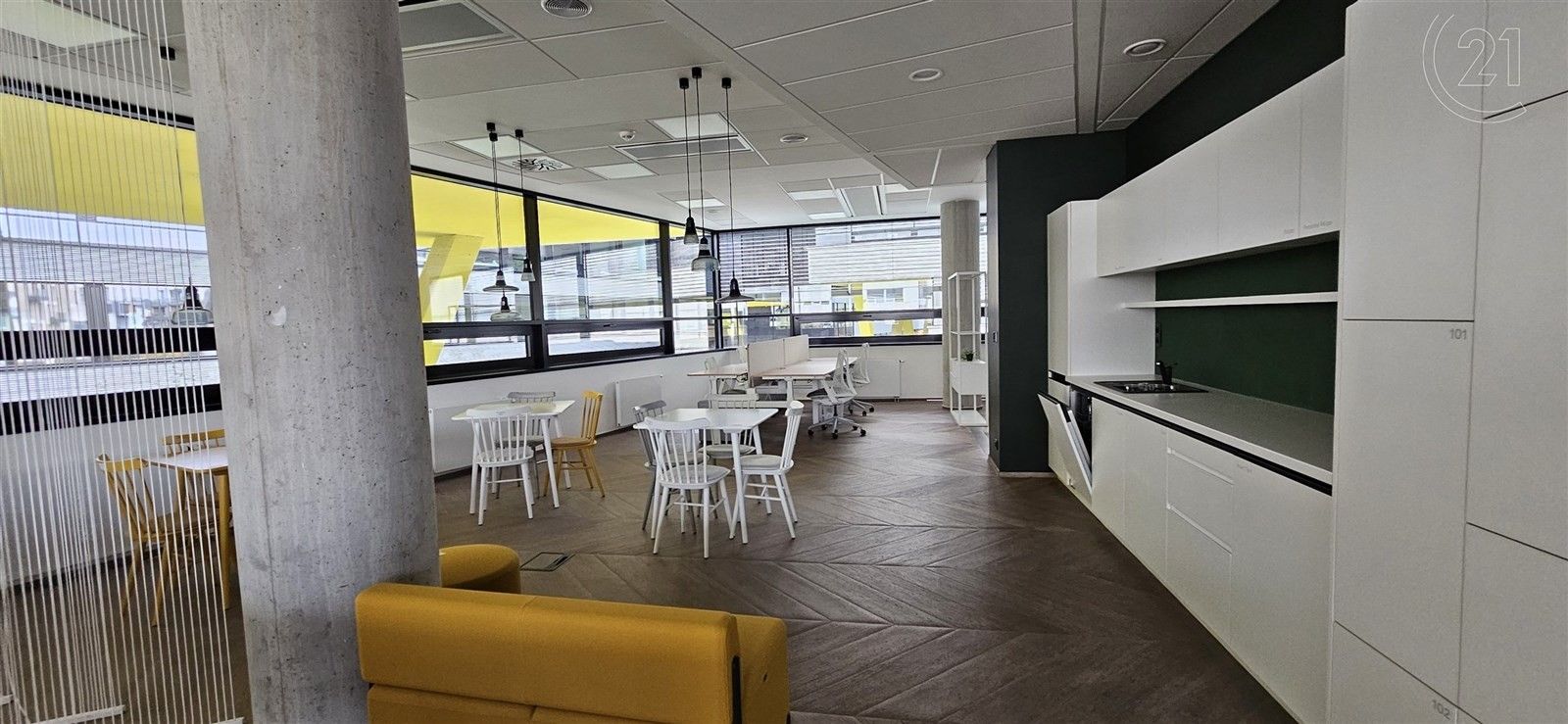 Pronájem kancelář - Boudníkova, Praha, 897 m²