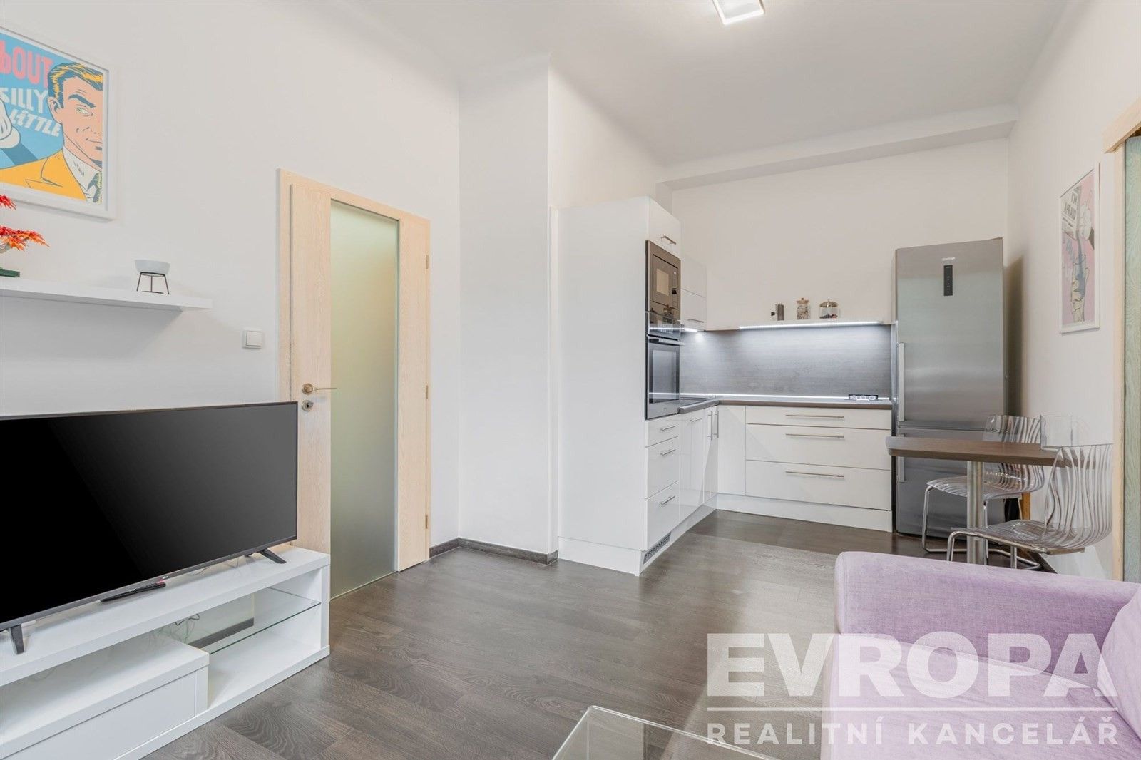 2+kk, Hollarovo náměstí 2260, Praha Vinohrady, 43 m² - 1