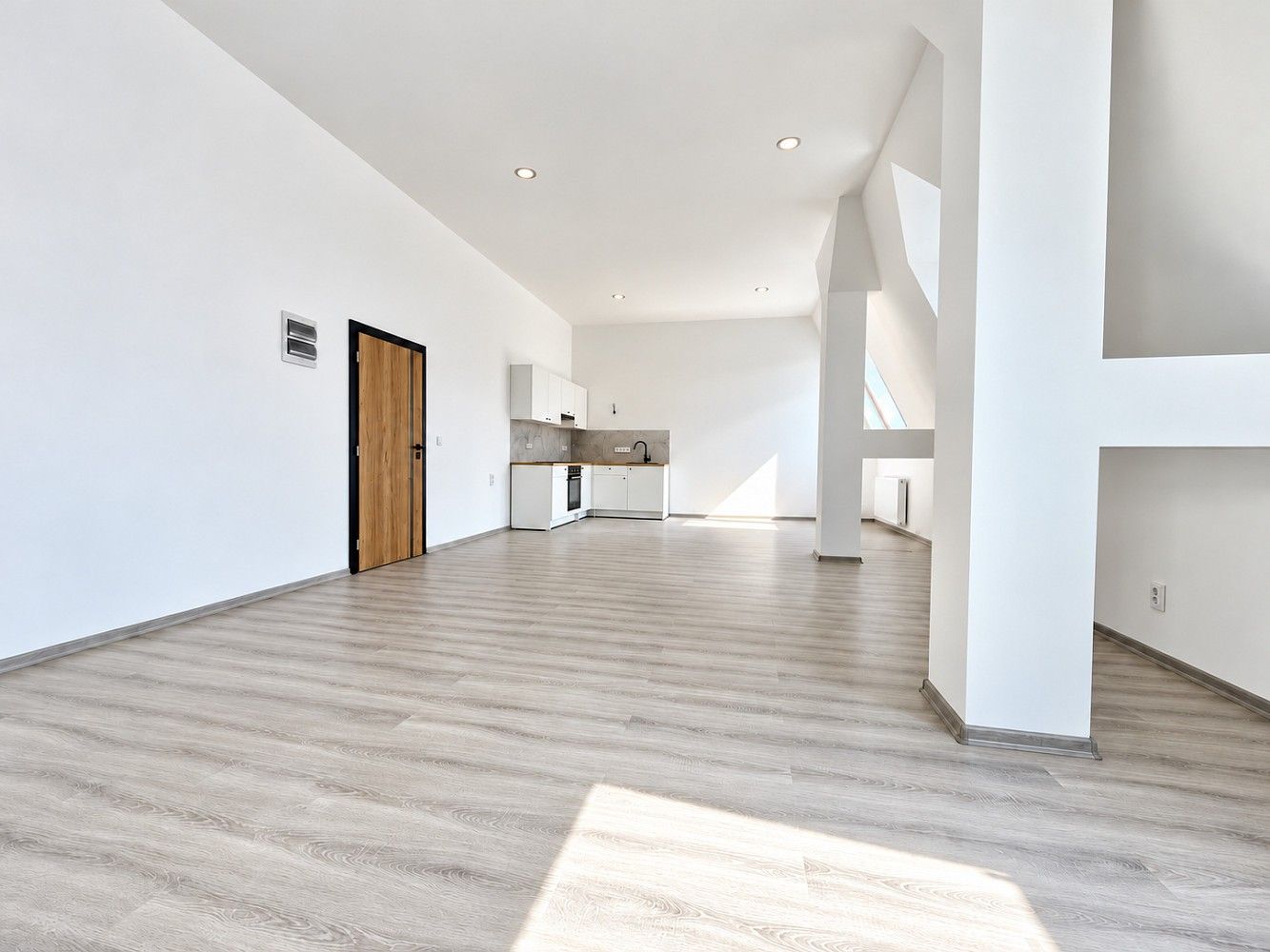 Prodej byt 3+kk - Ruská, Teplice, 119 m² - 5
