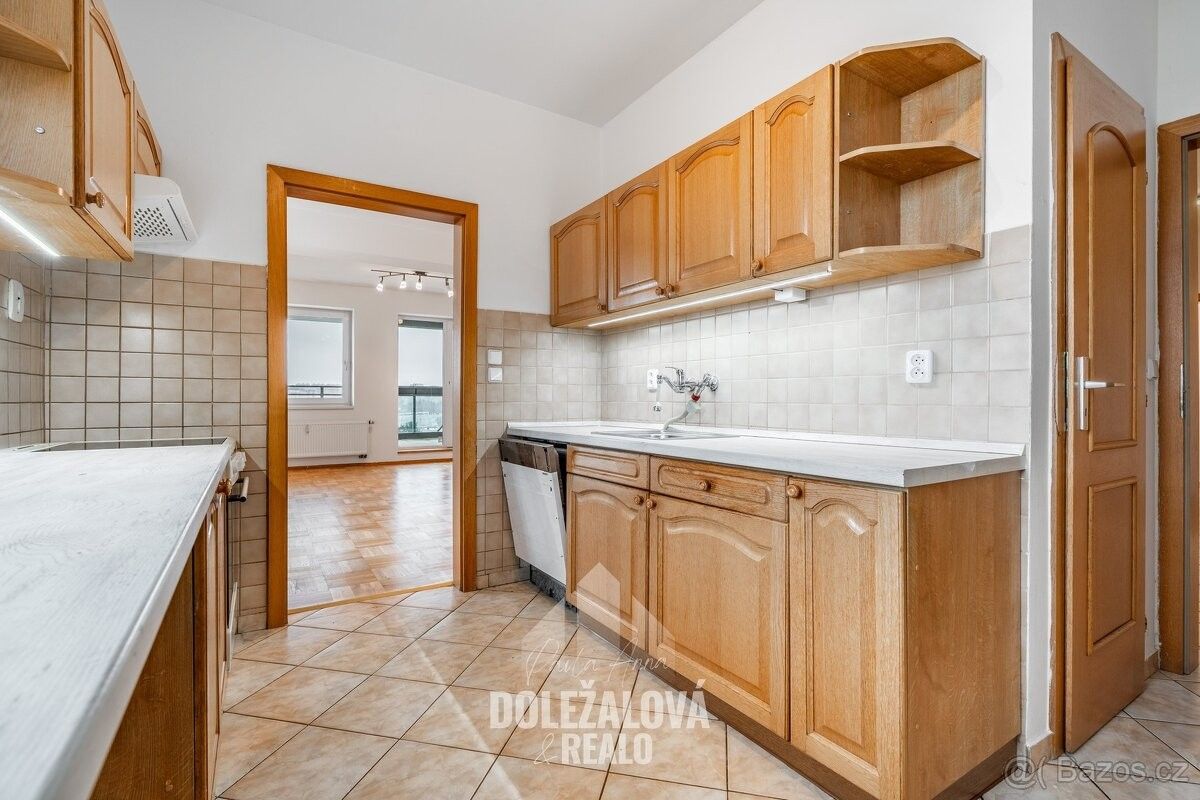 Pronájem byt - Praha, 102 00