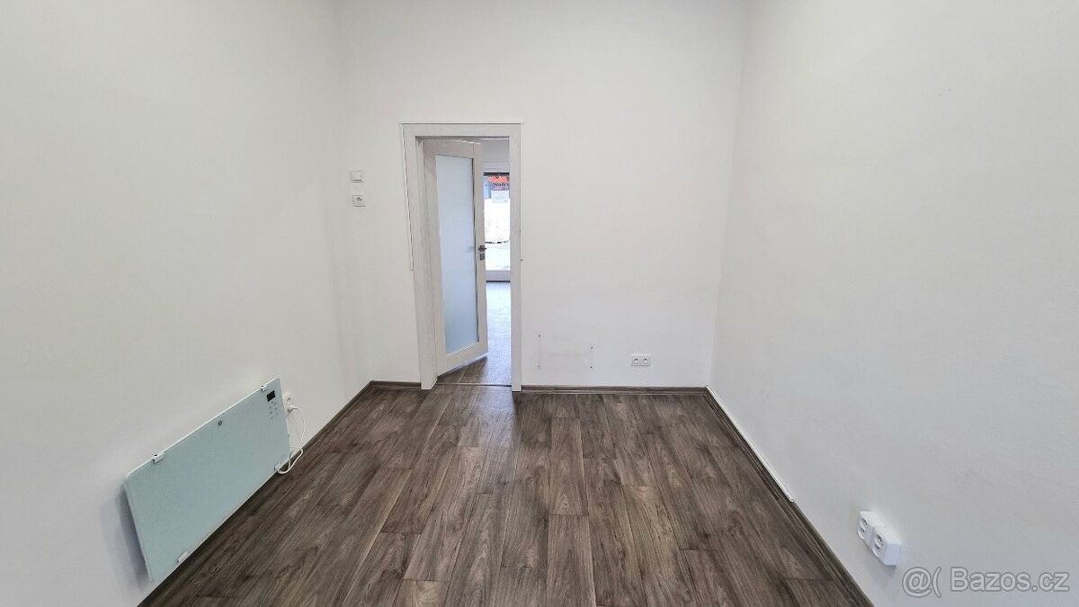 Pronájem obchodní prostory - Opava, 746 01