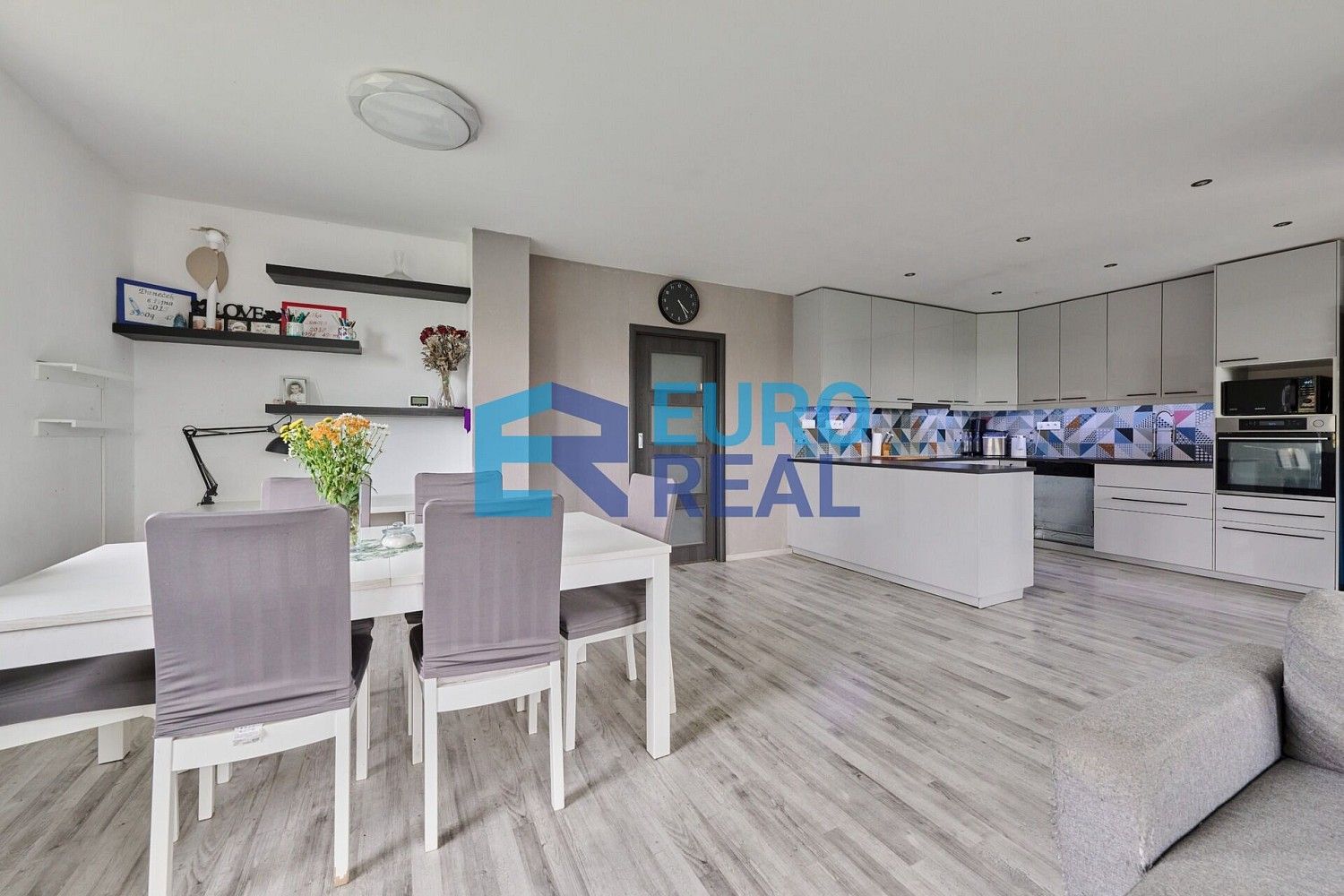 Prodej rodinný dům - Bavoryně - Na Lhotkách, okres Beroun, Středočeský kraj, 125 m² - 2