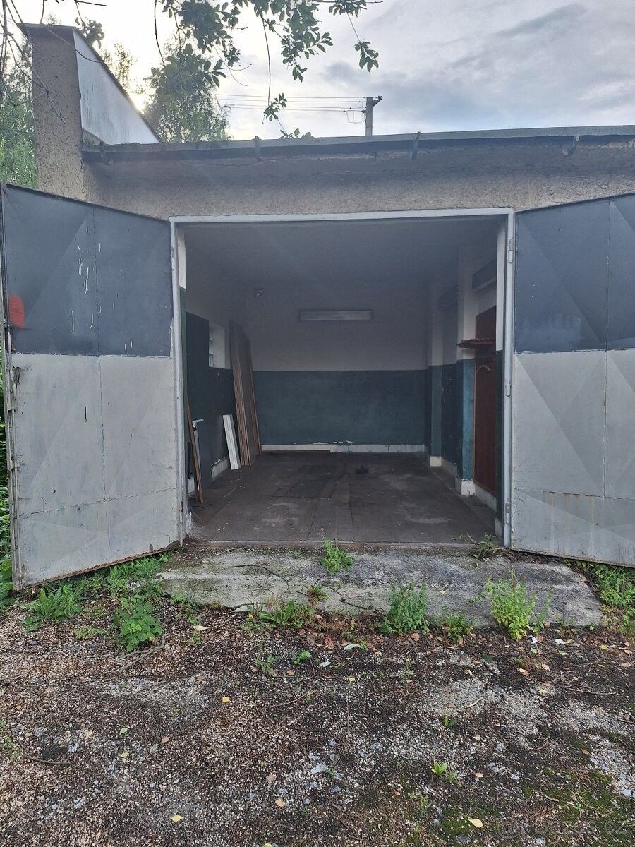 Garáže, Havířov, 736 01