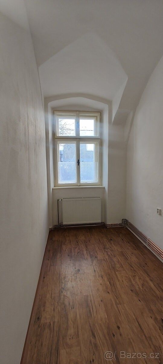 Obchodní prostory, Jaroměř, 551 02 - 2