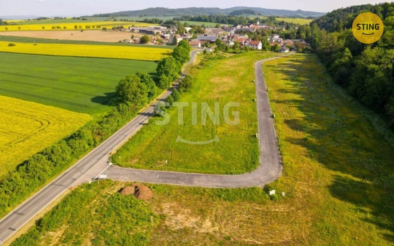 Prodej pozemek pro bydlení - Police, 911 m²