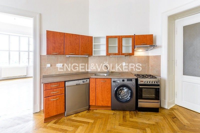 Byt 3+kk · 83 m² · Janáčkovo nábřeží 885, Praha Smíchov - 4