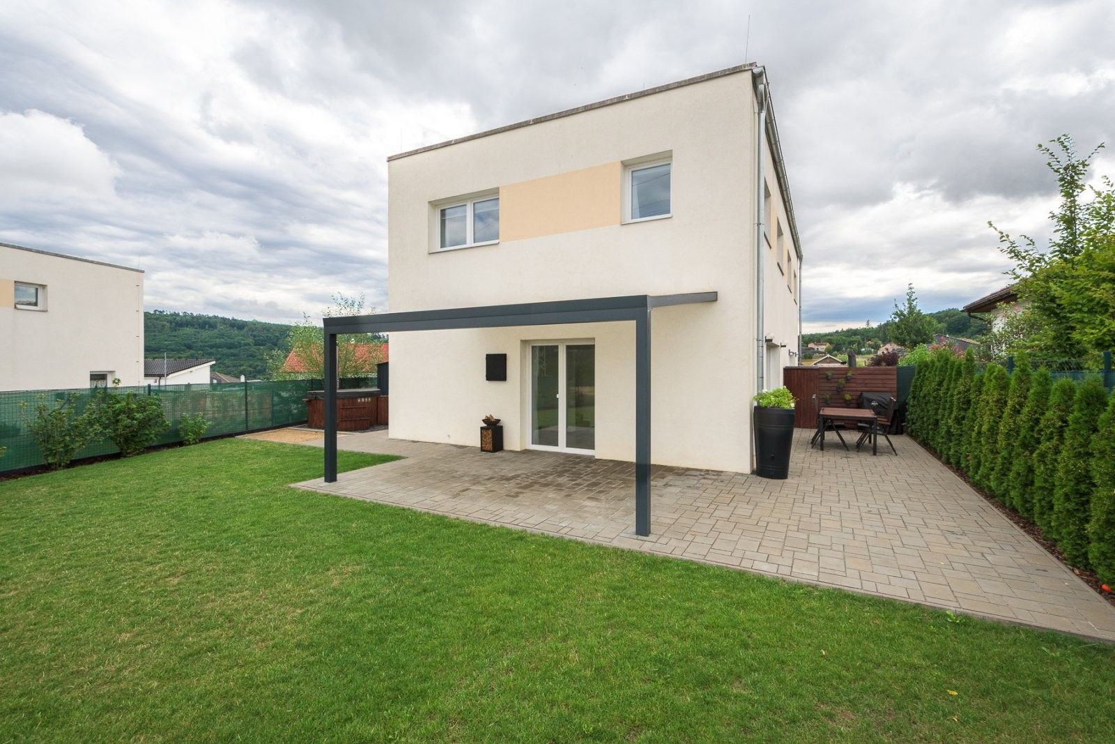 4+kk, Na Vinohradech, Králův Dvůr, 95 m² - 2