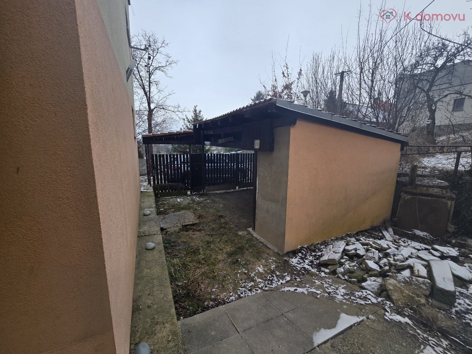 Prodej rodinný dům - Domaželice, 60 m² - 5