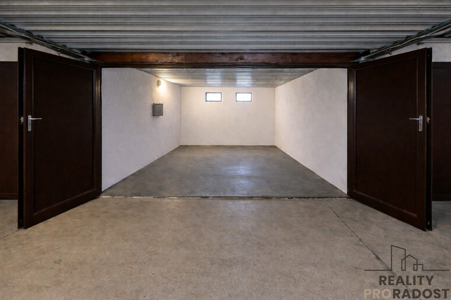 Prodej garáž - Pecháčkova, Plzeň, 15 m²