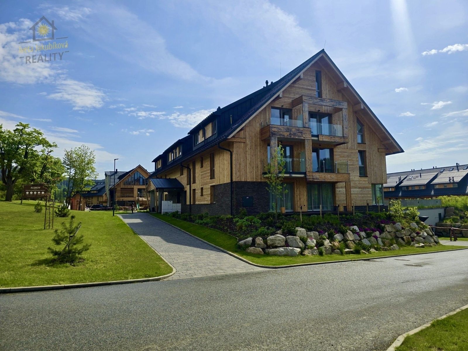 Prodej byt 1+kk - Vítkovice, 47 m²