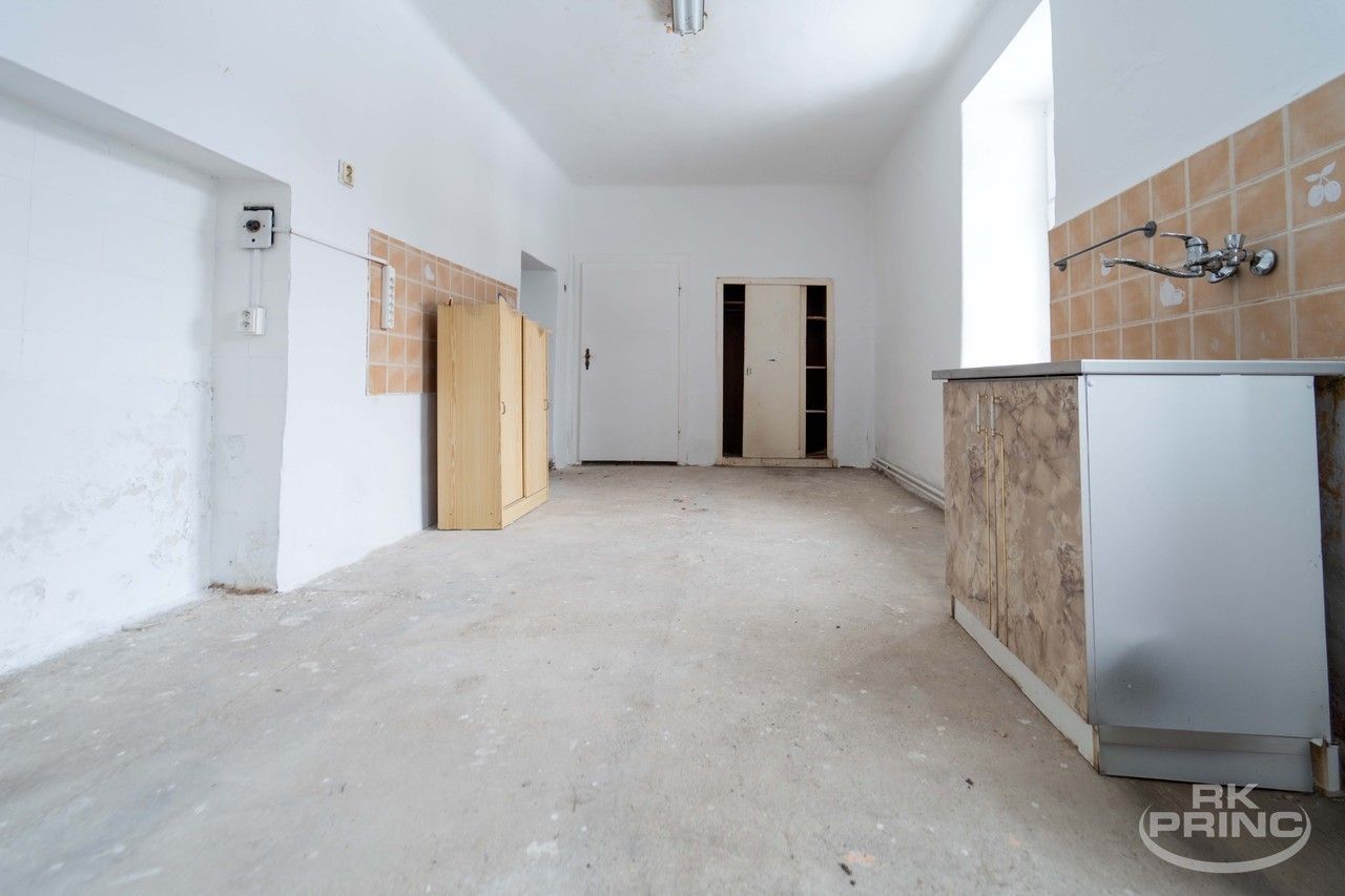 Prodej dům - Zákantí, Smržice, 430 m²