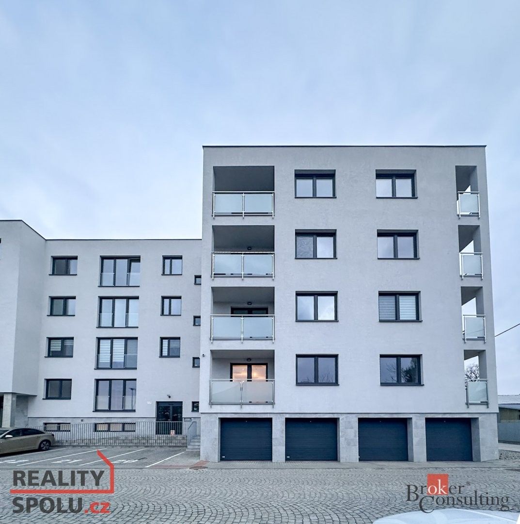 Byty, Pohořelice, 691 23