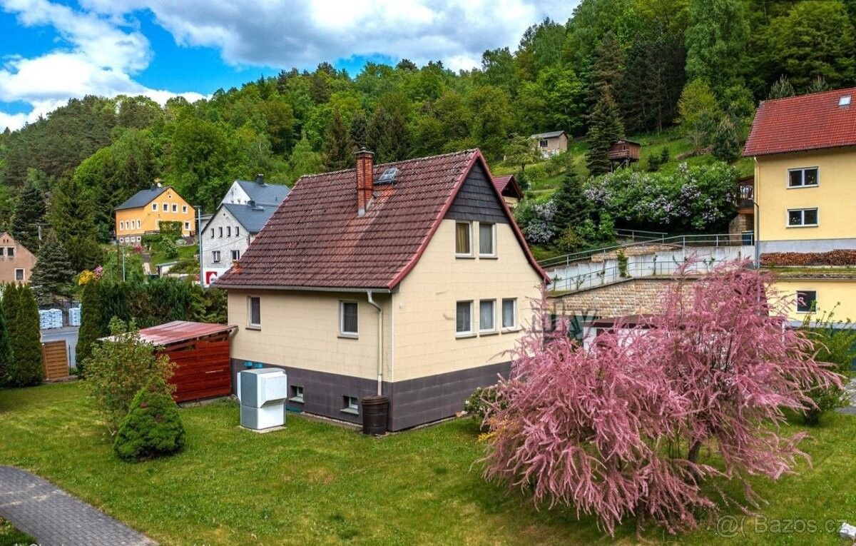 Prodej rodinný dům - Hřensko, 407 17