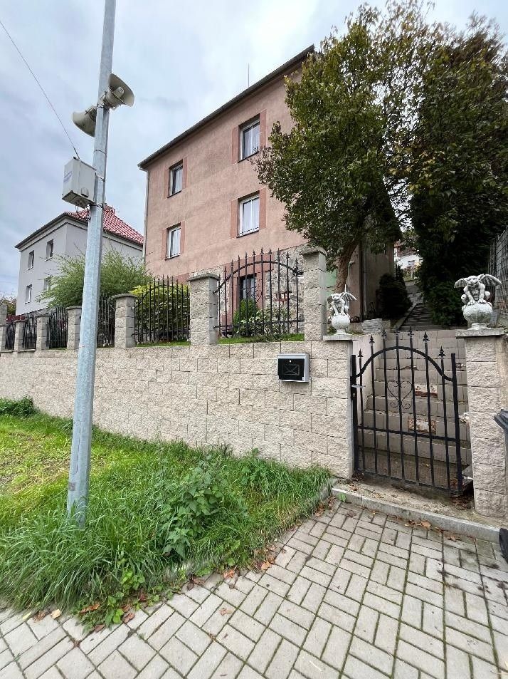 Rodinné domy, Ústí nad Labem, 400 01