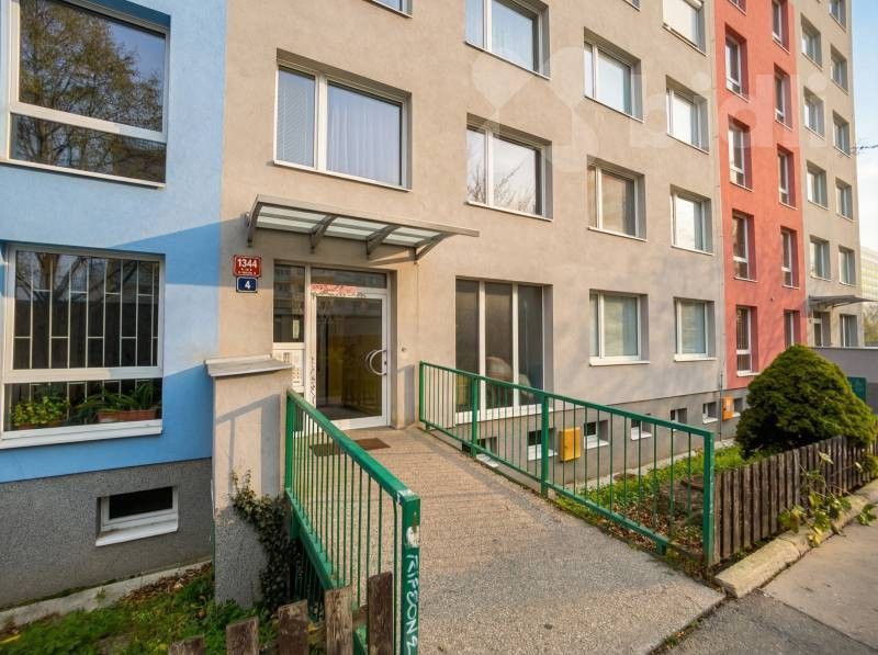 3+1, Na chobotě 1344, Praha Řepy, 77 m² - 1