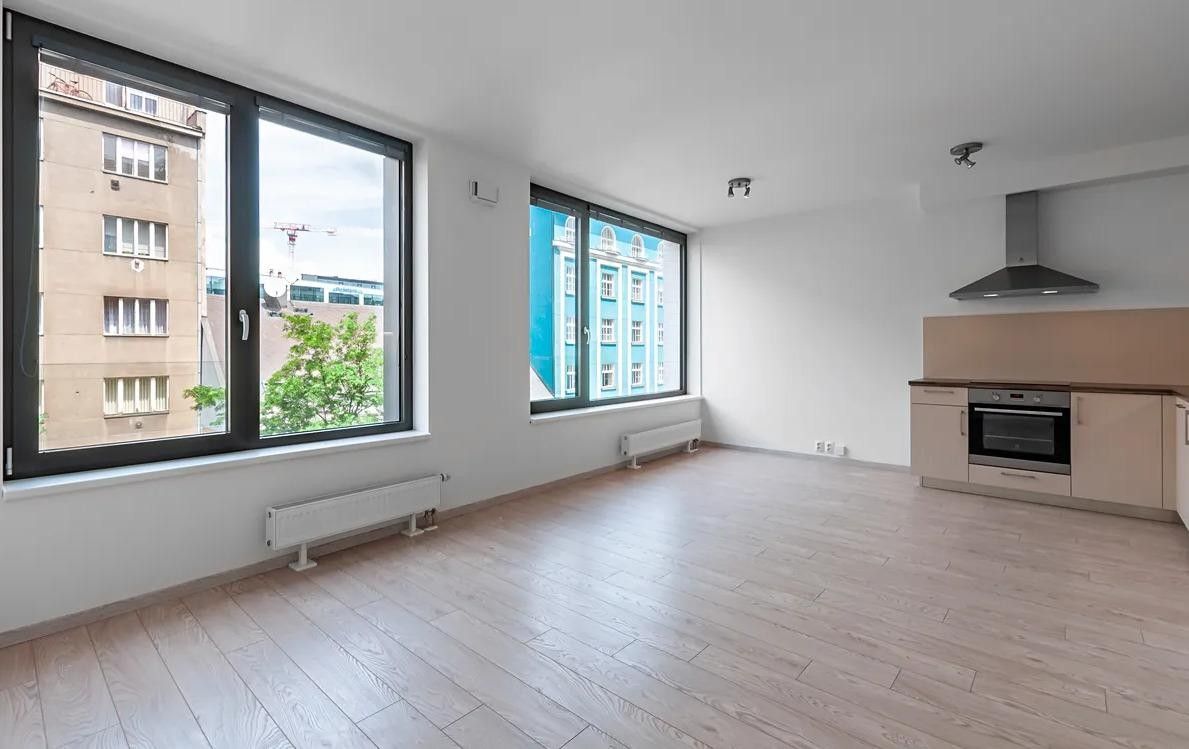 1+kk, Sokolovská, Praha, 38 m²