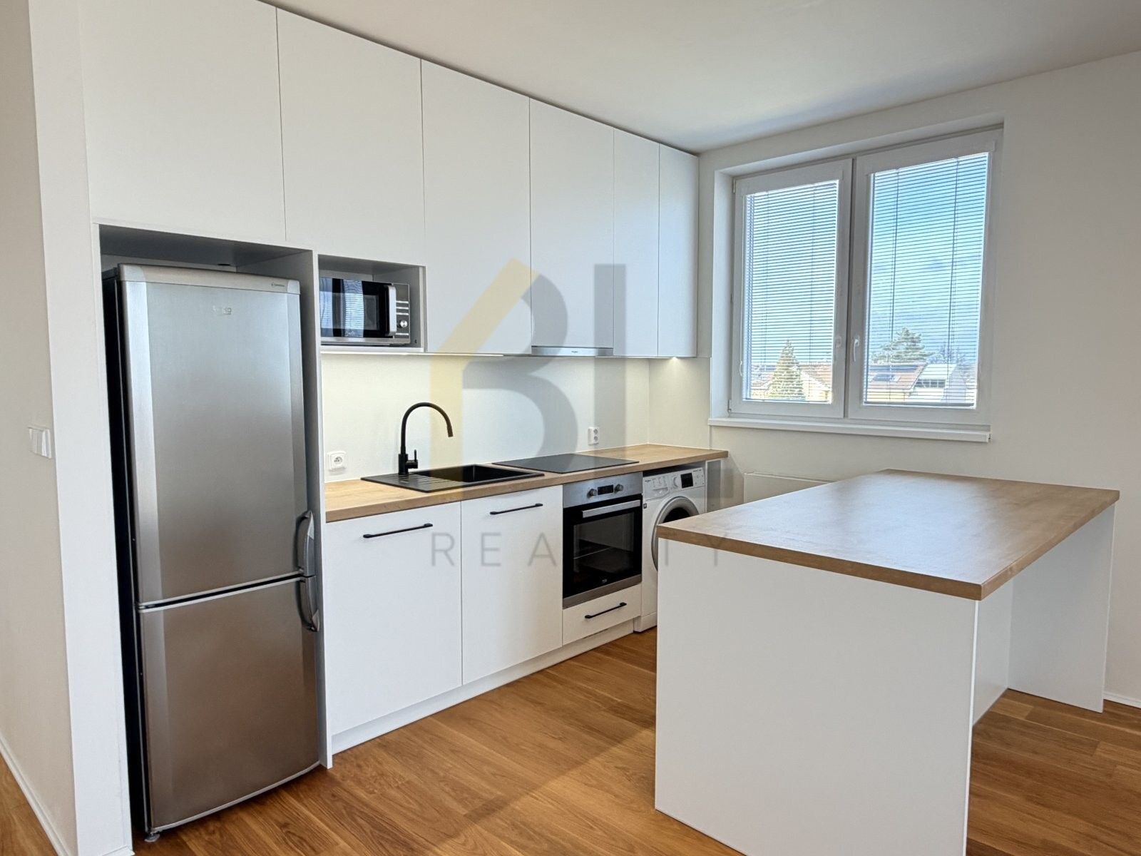 2+kk, Čajkovského, Hodonín, 50 m²