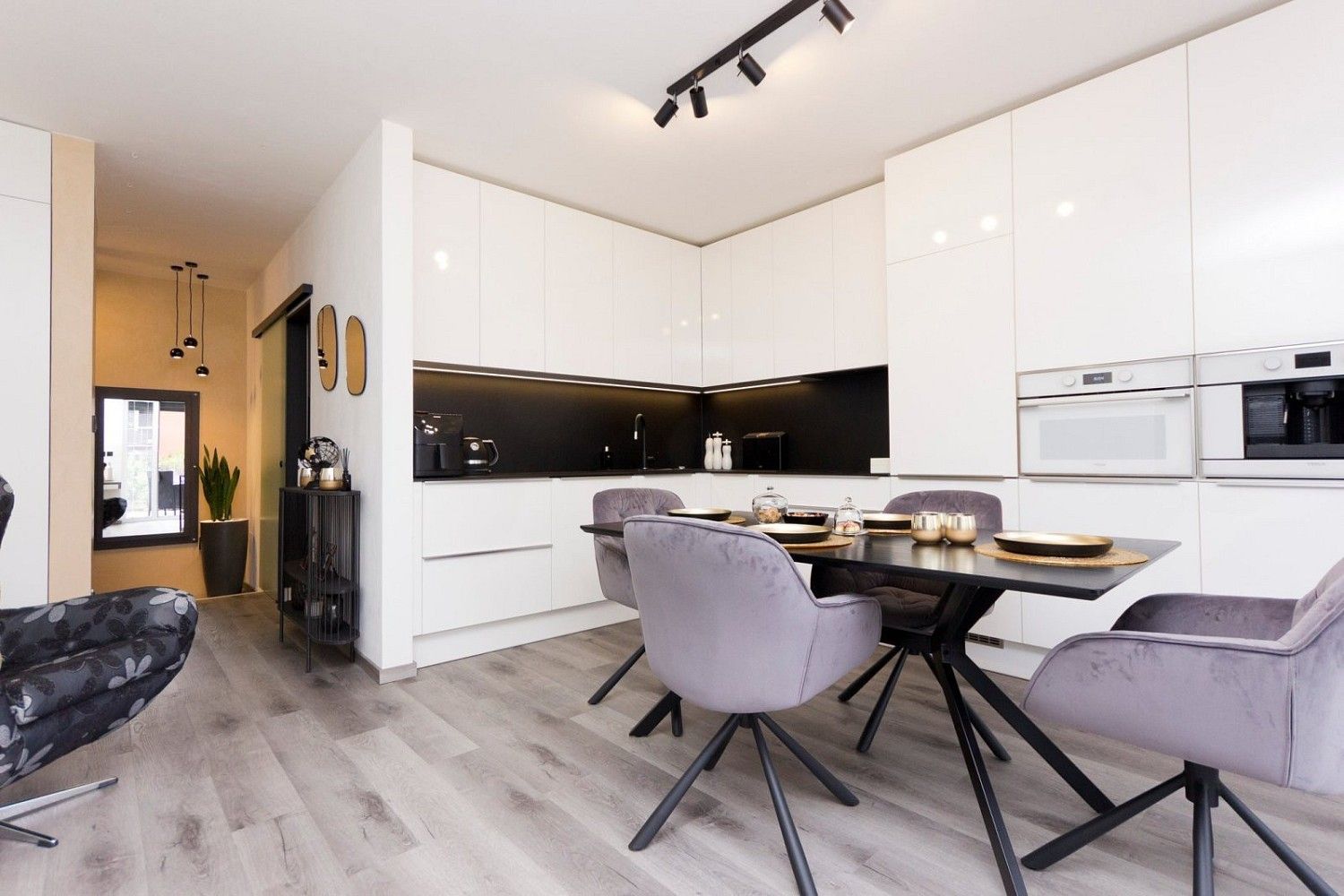 1+kk, Hostivice, okres Praha-západ, Středočeský kraj, 36 m² - 2