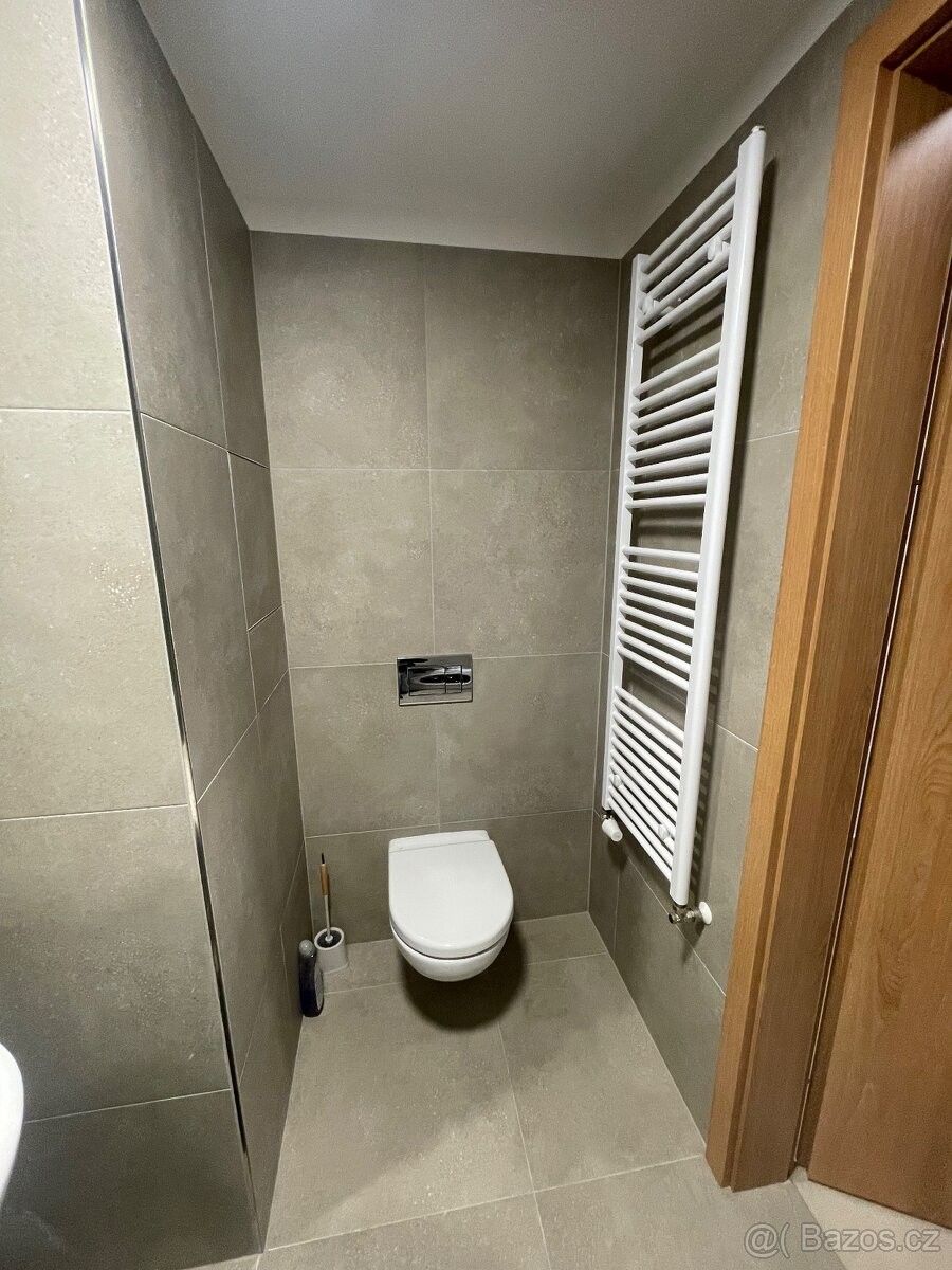 Pronájem byt - Praha, 149 00