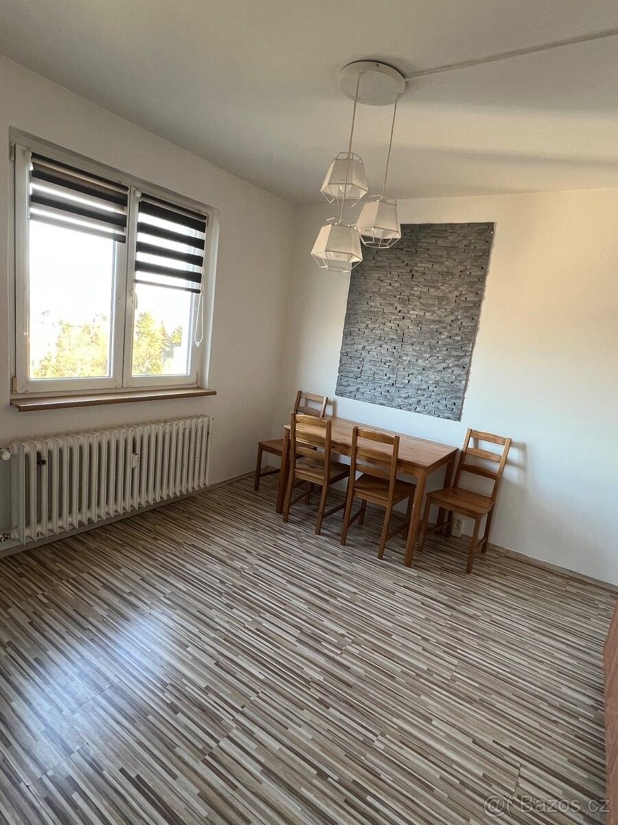 Byty, Karlovy Vary, 360 01