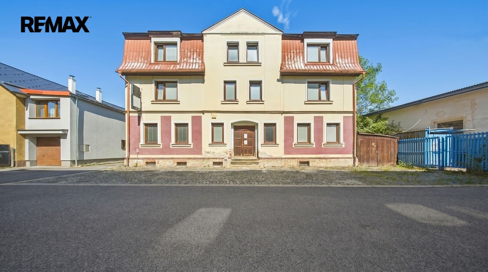 Rodinné domy, Mařákova 329, Nový Bor, 470 m² - 1