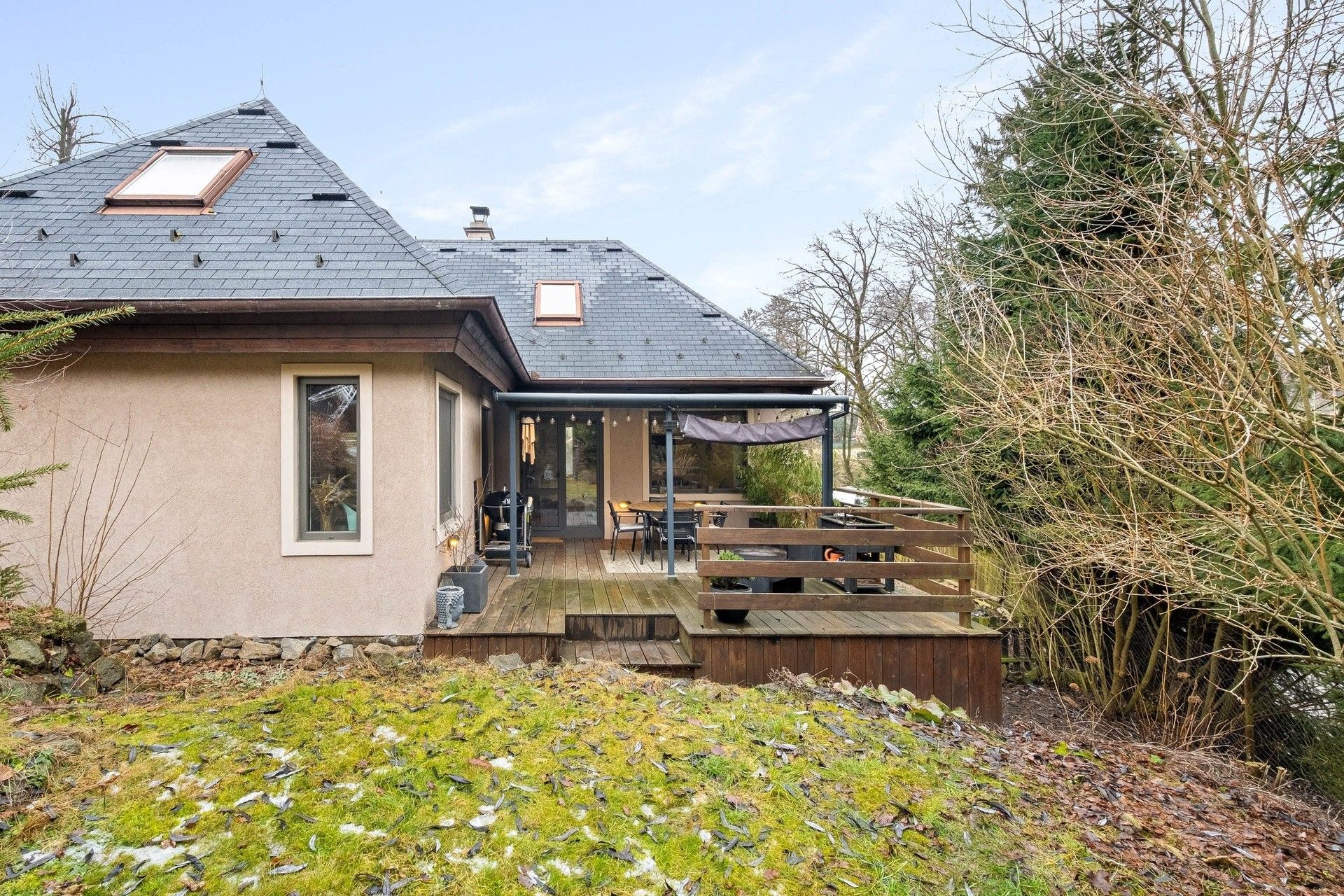 Rodinné domy, V Dolích 102, Divišov, 129 m²