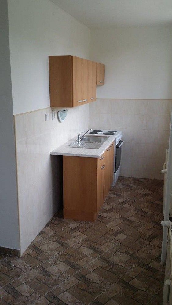 1+1, Růžová, Most, 27 m² - 1