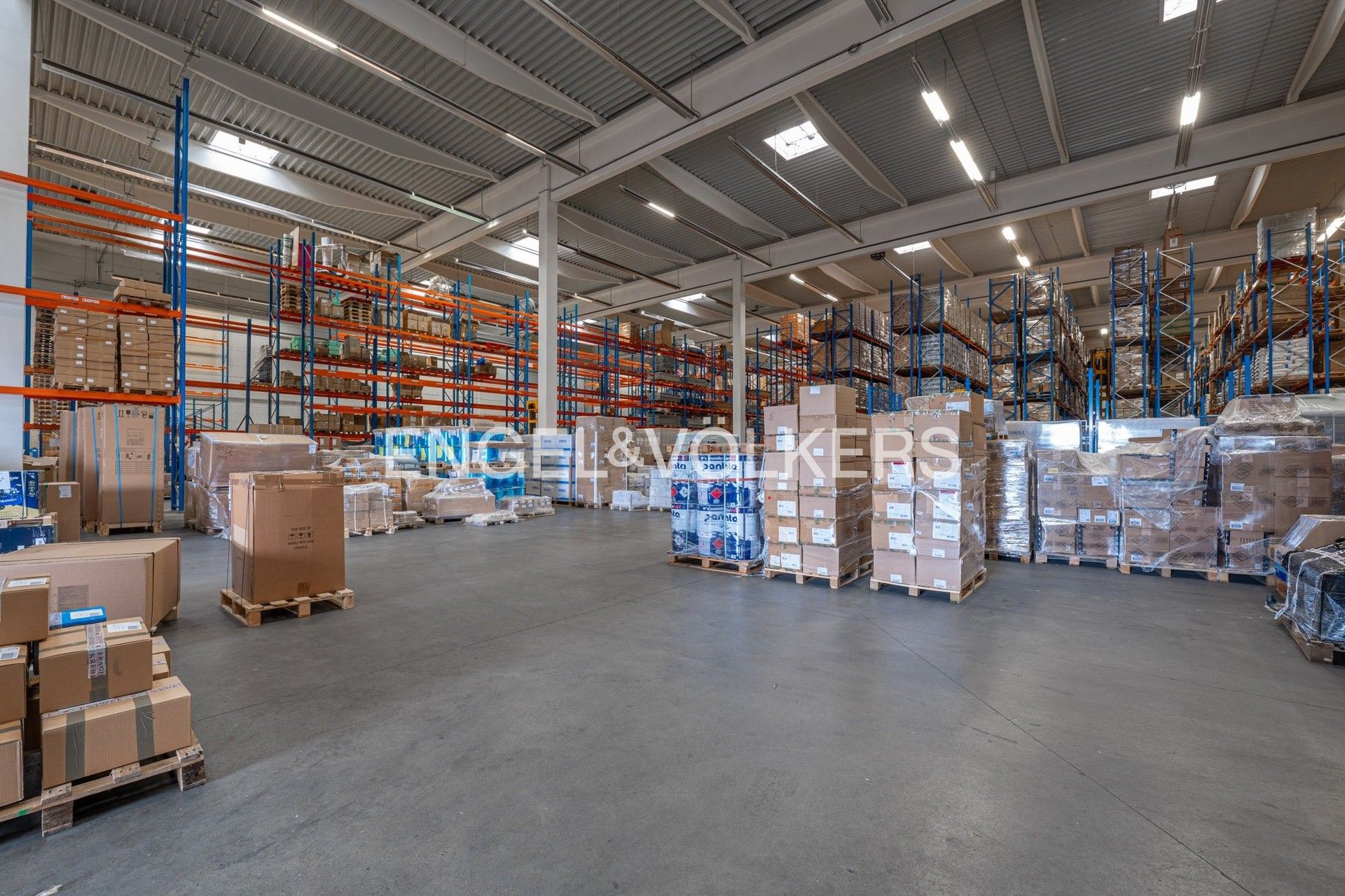 Pronájem sklad - Palouky, Hostivice, 470 m²