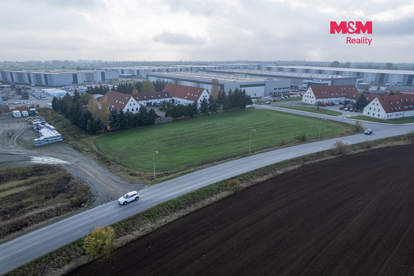 Prodej komerční pozemek - Olomouc - Slavonín - 5