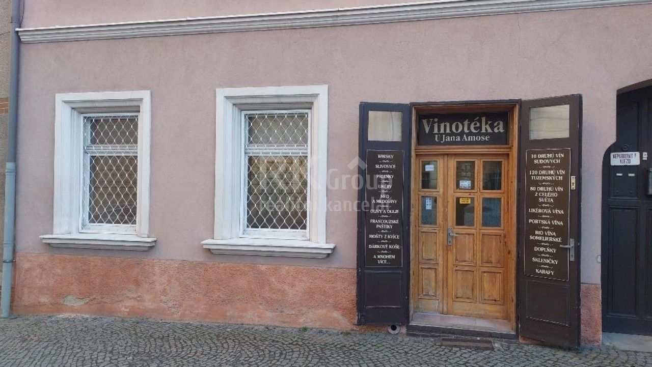 Pronájem obchodní prostory - Komenského náměstí, Slaný, 30 m²