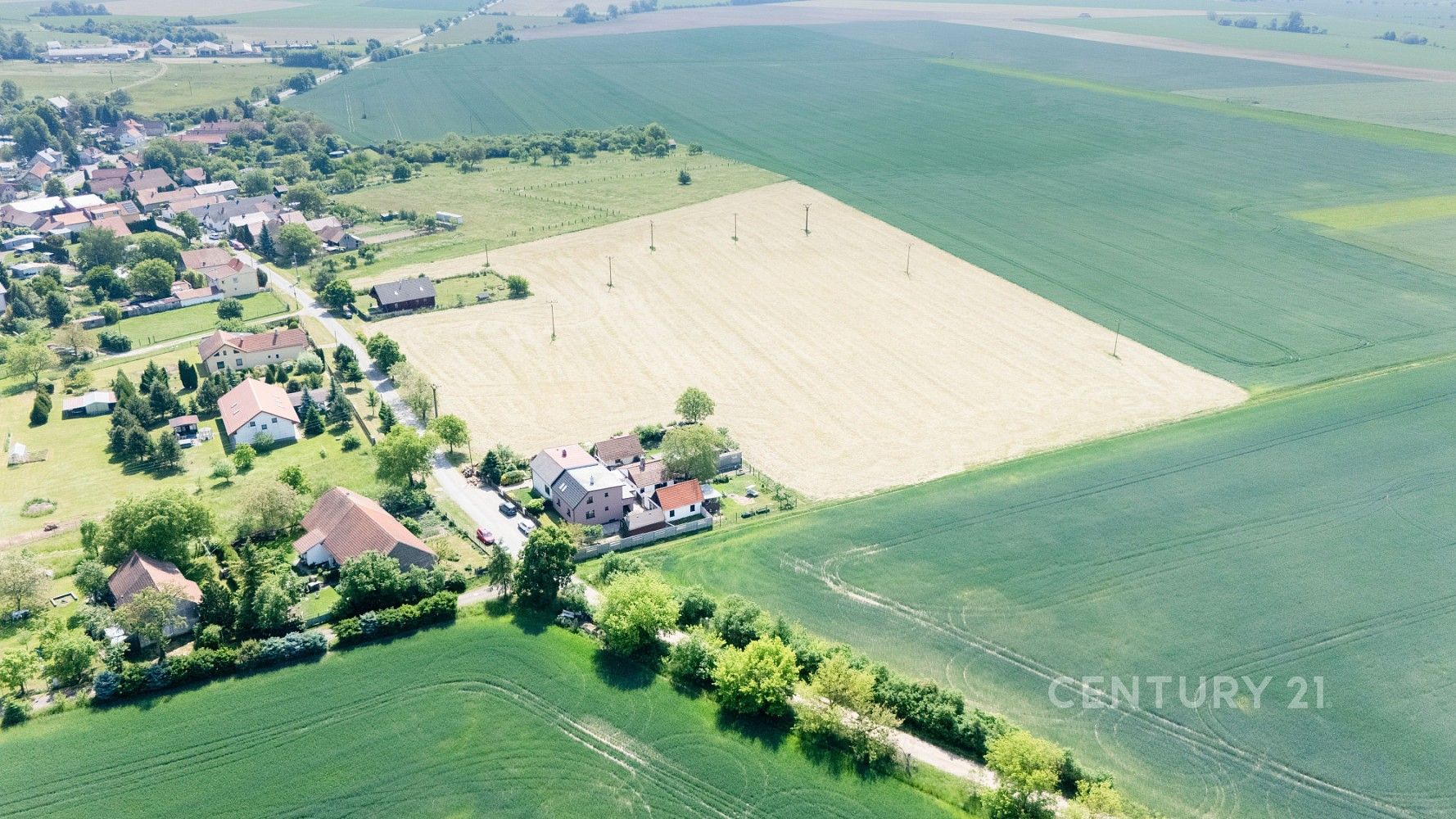 Prodej pozemek pro bydlení - Jizbice, okres Nymburk, Středočeský kraj - 1