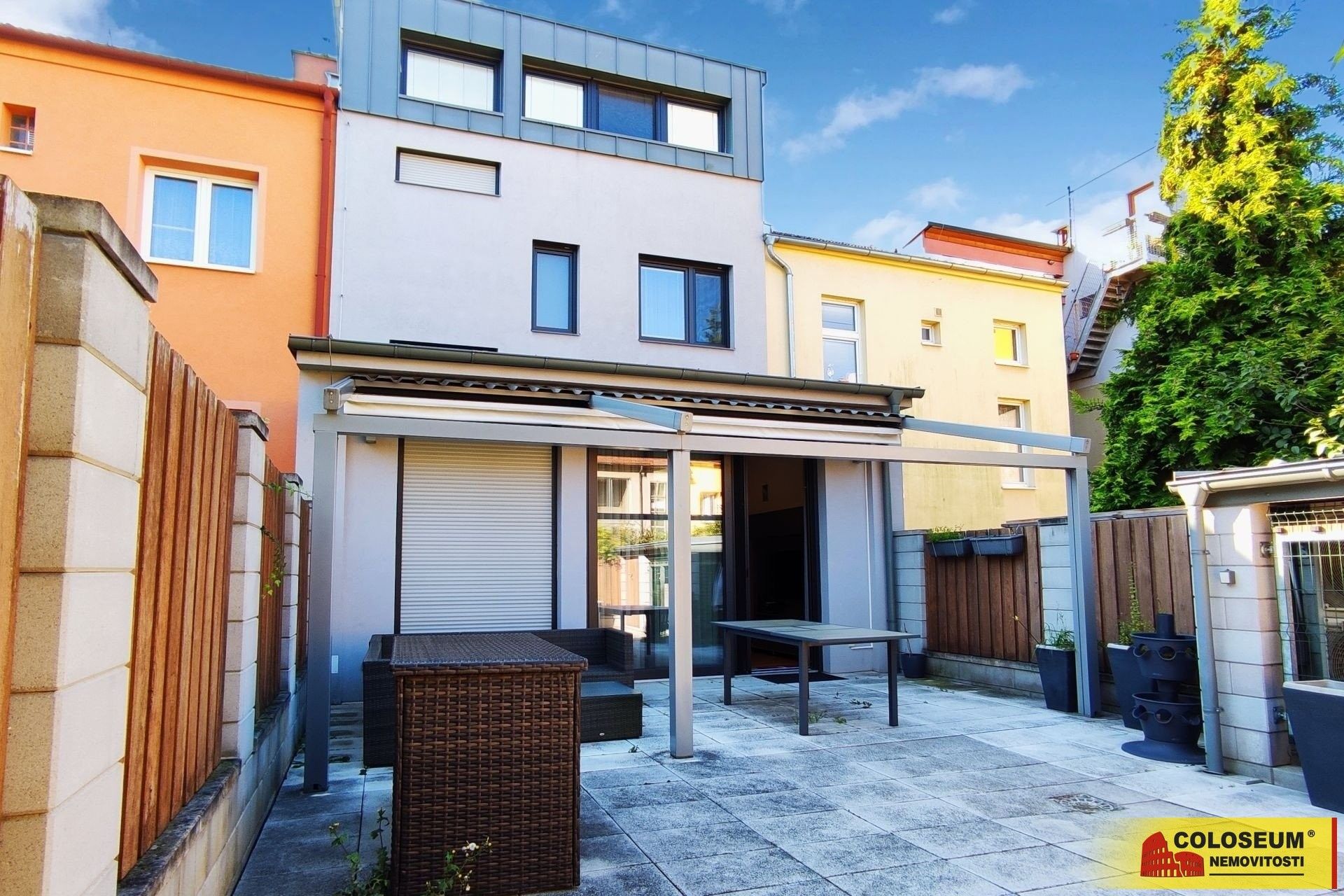 Rodinné domy, Dykova, Brno Židenice, 316 m² - 1