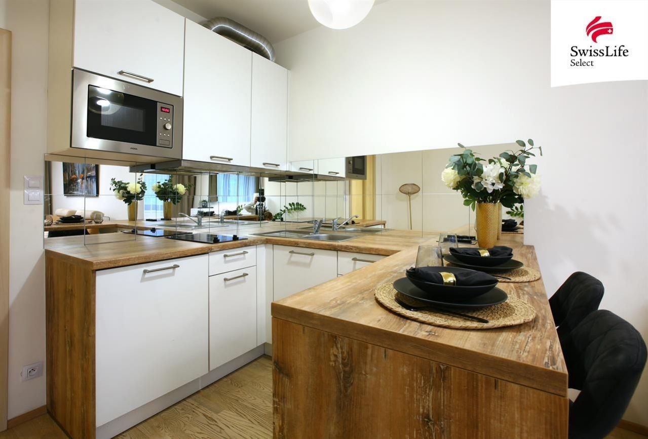 Pronájem byt 1+kk - Olšanská, Praha, 35 m²