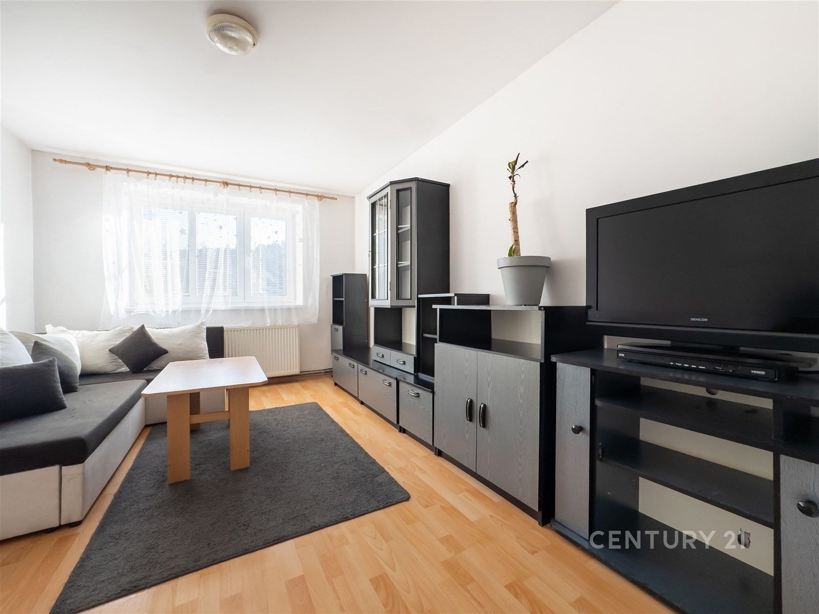 3+1, Prosečská, Jablonec nad Nisou, 74 m²